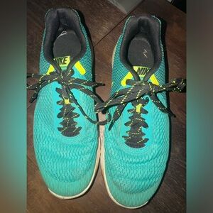 Nike flex experience RN FREE SHIPPING